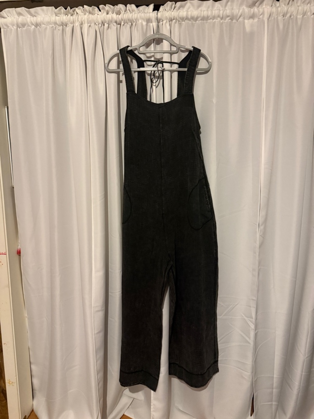 Zenana Outfitters Black Wide-Leg  Jumpsuit